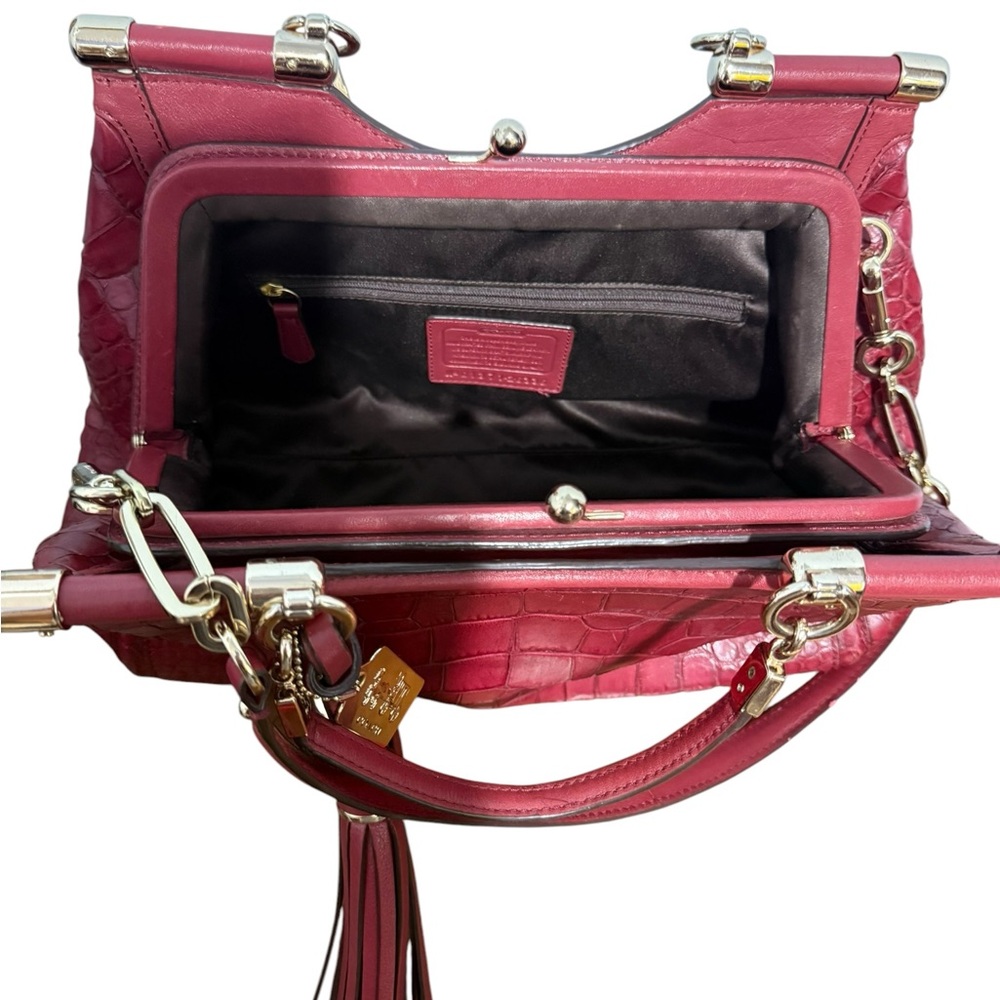 Coach Madison Carrie Croc Classic Embossed Kisslock in Red - Picture 8 of 16